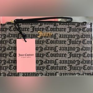 Juicy Couture Black Signature Wristlet 🤍NWT🤍
